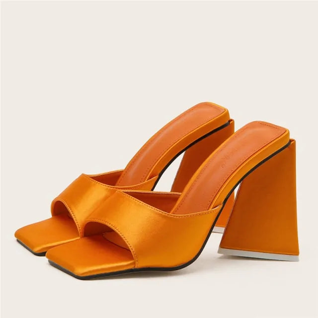 Stina - Eleganta slides mules med tjock blockklack