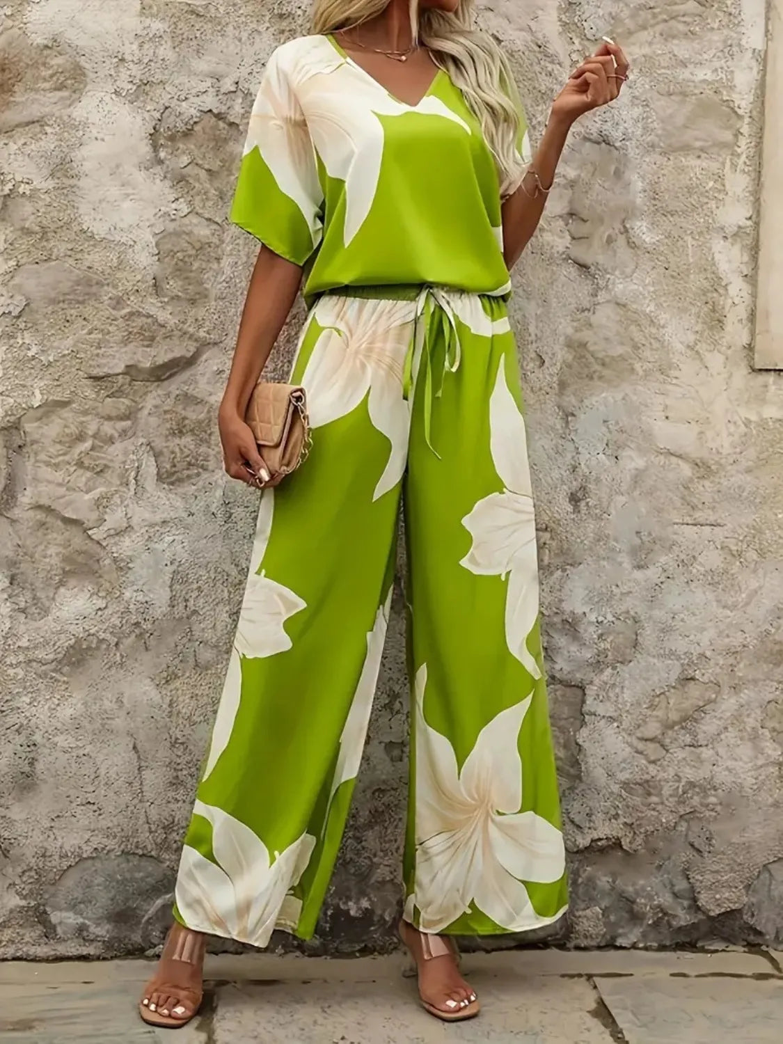 Wilma - Söt Printed V-Neck Top och Vida Byxor Set