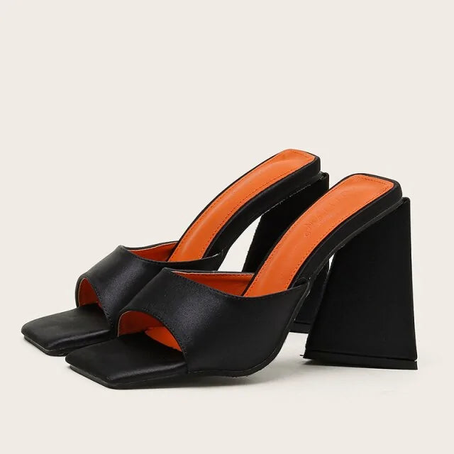 Stina - Eleganta slides mules med tjock blockklack